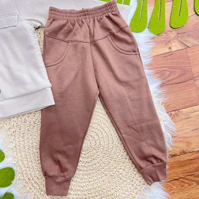 Conj. Casaco Canelado com Pelinho e Calça de Moletom - Areia